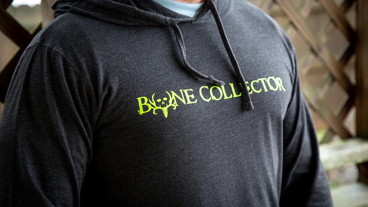 Men's BC Black/Charcoal Scripted LTWT Hoodie - Image 4